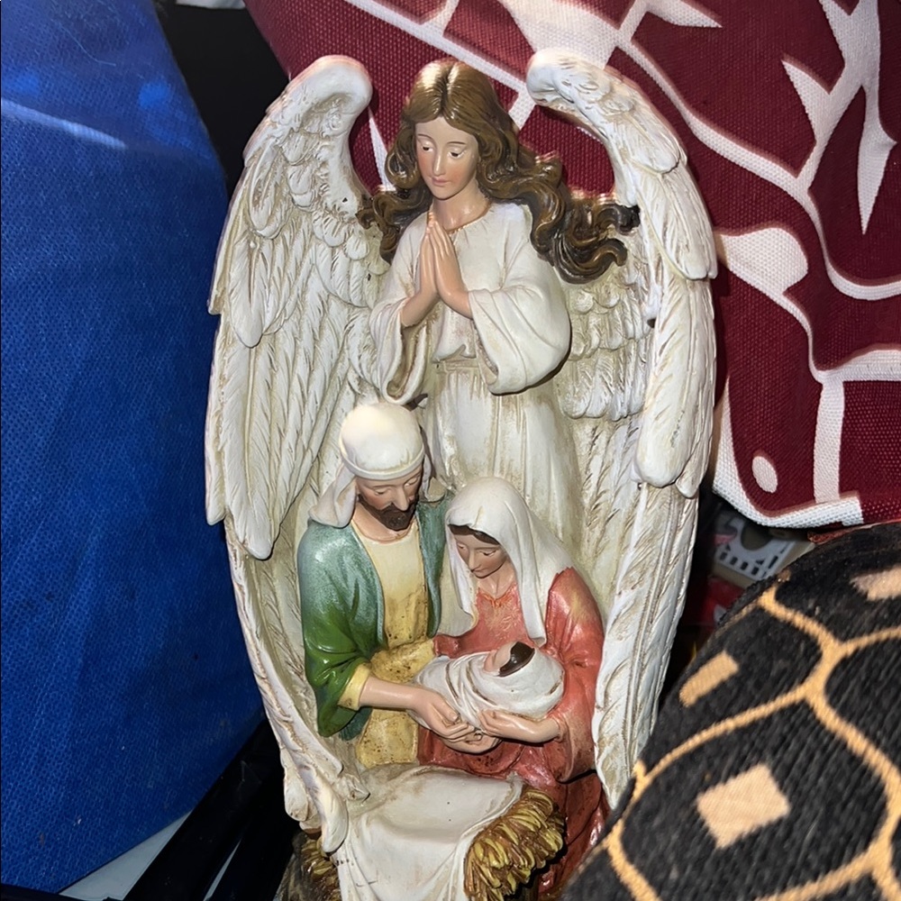 Nativity Scene Angel Figurine